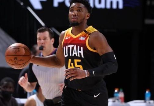 彰显了她们 彰显了她们