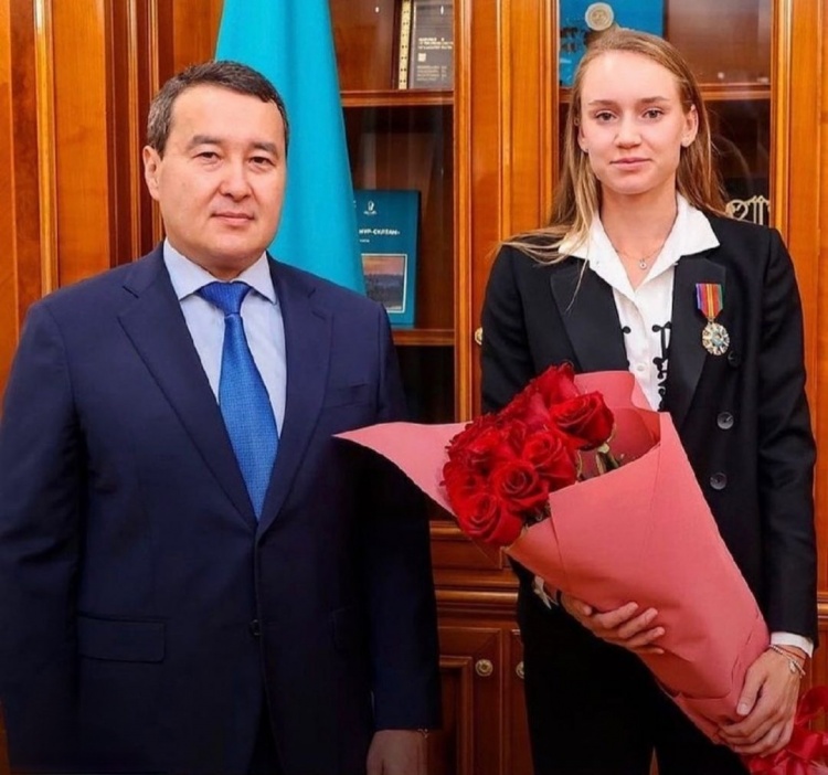 现相互抱怨 现相互抱怨